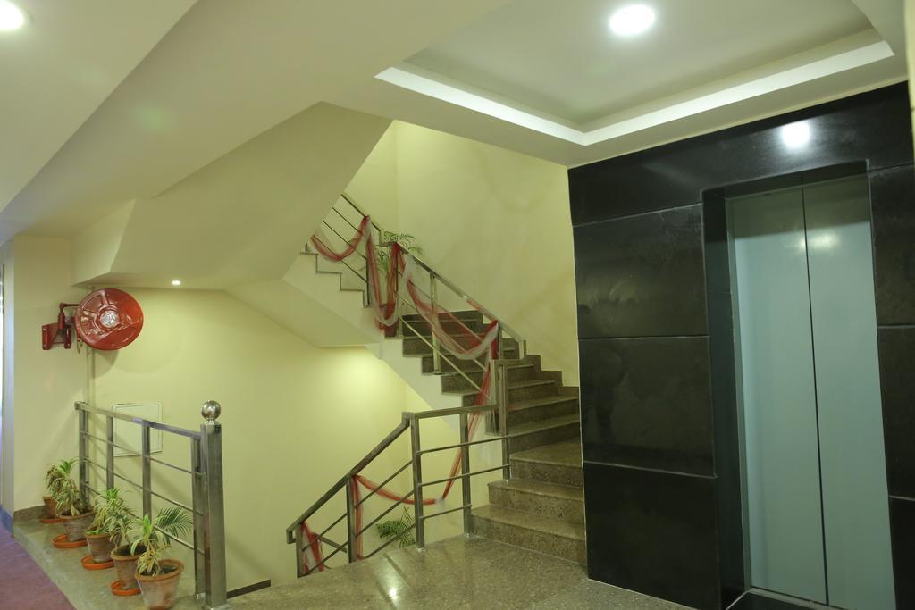 Hotel Sv Kashipur Exterior foto
