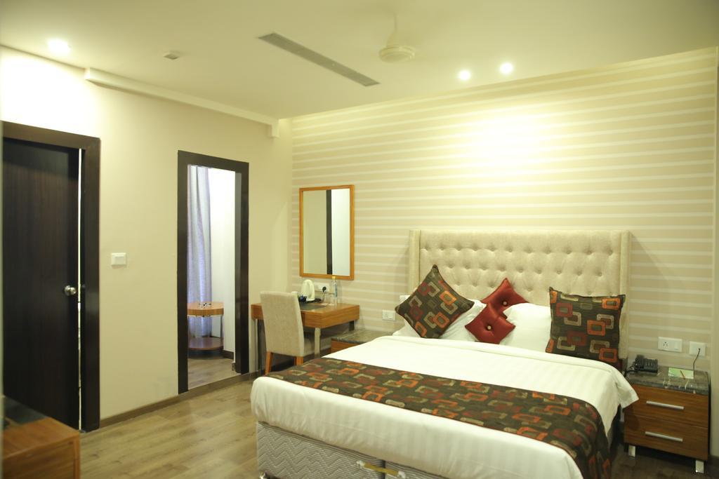 Hotel Sv Kashipur Exterior foto